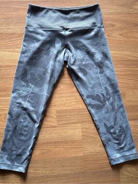 Vuori Camo High-Waist Leggings